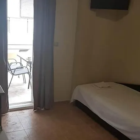 Aggeliki House Apartmán